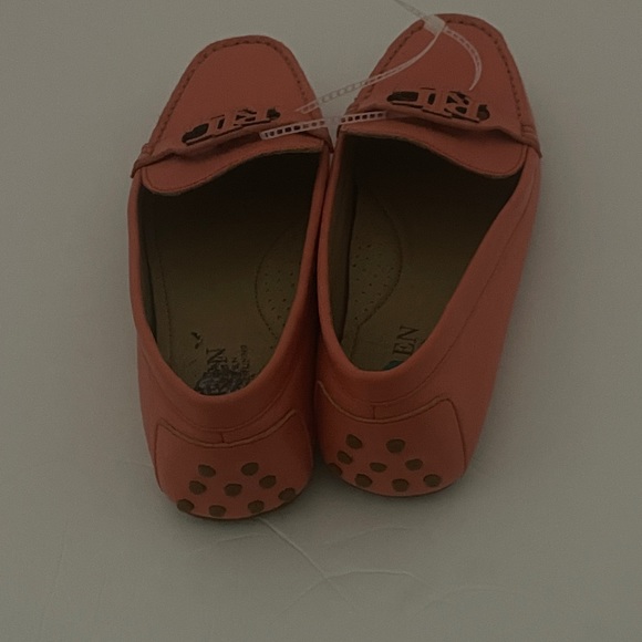 Brand new Brynn Ralph Lauren driving loafer - Picture 3 of 4